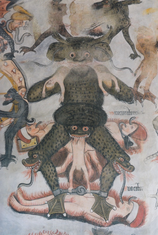 Nella foto una terrificante rappresentazione
                    paleo-medievale del Demonio. Dal volume San
                    Fiorenzo in Bastia Mondov, a cura di Andreina
                    Griseri e Geronimo Raineri, ora in Studi
                    Monregalesi, a. XXIX, 2024, n. 2, tavola fuori
                    testo. Nel passato anche qualche papa defin le
                    logge sinagoghe di Satana, come oggi ripetono
                    regimi oscurantisti e intolleranti che impongono la
                    lettura dei Protocolli dei Savi Anziani di Sion,
                    il libraccio che sciorina i presunti complotti
                    demo-pluto-giudaico-massonici e fu di moda in
                    Italia dal 1920 al 1945. La vittoria del gran
                    maestro Stefano Bisi dinanzi alla Corte europea dei
                    diritti dell'uomo, con sede a Strasburgo,  merito
                    suo, degli avvocati che lo hanno assistito (Vincenzo
                    Zeno-Zenkovic, Raffaele D'Ottavio e Fabio Federico)
                    e del Grande Oriente d'Italia; ma lo  anche di
                    tutti gli uomini liberi e di buoni costumi, quale
                    ne sia l'appartenenza, perch confuta la prepotenza
                    di Pubblici Poteri che per colpire oggi i massoni,
                    domani chiss chi altri, vanno al di l della legge
                    e diffondono una visione distorta della realt.